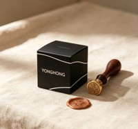 Boîtes d'emballage cadeau en papier doré recyclé personnalisées pour les produits de sceau de cire et les bougies parfumées d'aromathérapie à domicile
