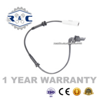 R & C Sensor ABS Otomatis Kualitas Tinggi 479007700R untuk Dacia Logan /Renault 1.2-1.6 2012-2016 Sensor Kecepatan Roda Mobil