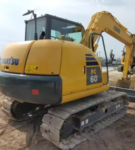 รถขุดใช้แล้ว6Ton รถขุด Pc60 Komatsu ขนาดเล็กของญี่ปุ่นสภาพดี Pc60 - Product Image 1