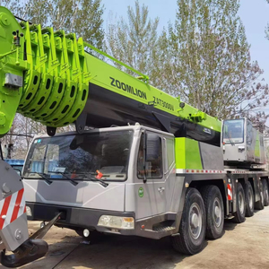 Grúa Móvil Usada Zoomlion ZTC2200 de 220 Toneladas, Certificada, Grúa Todoterreno con Motor de Alta Capacidad de Elevación - Product Image 1