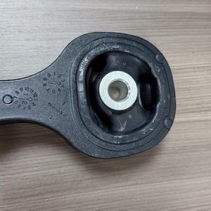 50890-Tr0-A81 attacco motore inferiore per <span class=keywords><strong>H</strong></span> O n d a C I v I c Fb2 motore a 2015 2012 - Product Image 5