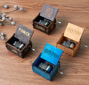 Hot sale gift decorations music boxes wooden music box mini music box
