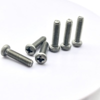 M1.4 M2 M3 M4 Jeu de vis à boulons en titane pur Ti Millimètre Machine Vis de meuble Attaches Phillips Quincaillerie à tête ronde