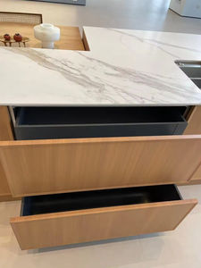 Gabinetes de Cocina de Lujo de Estilo Moderno Personalizados con Isla de Madera Sólida para Sala de Estar y Cocina - Product Image 4