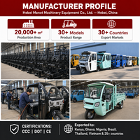 Tricycle électrique résistant aux intempéries, tricycle à trois roues fermé pour passagers avec porte-bagages sur le toit