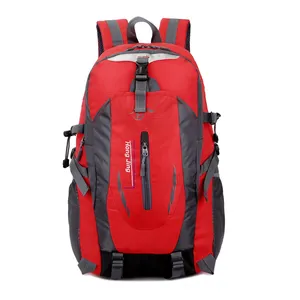 40 L New Men Nylon Travel Backpack Large Capacity Camping Casual Bagpack 15インチLaptop Backpack Women Outdoor Hiking Bag