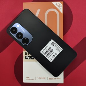 VENTE CHAUDE Spark40 Pro+ Smartphone 6,8 pouces au design haut de gamme 24+512G Produit transfrontalier de premier plan Écran clair Longue autonomie de la batterie - Product Image 1