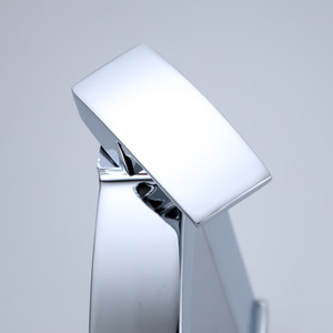 Grifo de Lavabo Chenlu Monomando con Válvula de Cerámica, Acabado Cromado, Montaje en Cubierta, Grifo de un Solo Orificio - Product Image 3