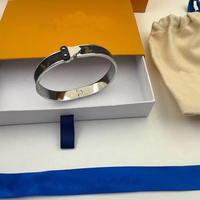 Nouveauté 2026 – Bracelet de luxe personnalisé de haute qualité pour femmes, design de reçus, bracelets de marques de mode, cadeaux pour hommes