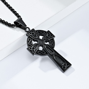 Collar de acero de titanio con nudo celta vikingo nórdico retro estilo único transfronterizo, venta al por mayor directa de fábrica - Product Image 3