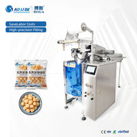 Machine d'emballage verticale automatique haute efficacité pour aliments, avec scellage arrière et dosage par chaîne
