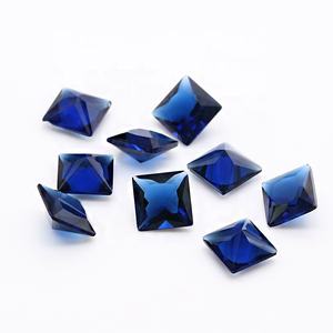 Pietre preziose sintetiche all'ingrosso 3x3mm - 8x8mm varie dimensioni blu rosso verde smeraldo taglio quadrato pietre di vetro colorate - Product Image 6