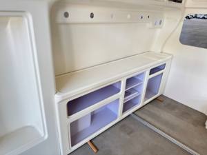 รถพยาบาลแบบแมนนวลรุ่นใหม่ ดีไซน์ภายในแบบ ABS ปรับแต่งได้ สำหรับรถดีเซล/เบนซิน รุ่น Transit V362 ประเภทกวางตุ้ง - Product Image 5