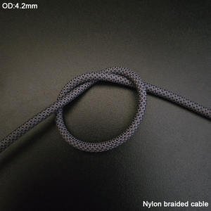 Cavi USB C a 8 Pin di Ottima Qualità con Cristalli di Ghiaccio Resistenti alla Piegatura Design in Nylon Spesso Intrecciato per iOS - Product Image 6