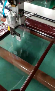 Machine de colle de verre CNC pour fenêtres et ligne de pressage de verre Machine de colle de porte et de fenêtre - Product Image 3