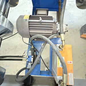 Machine de formage de tôles métalliques à nervures robustes pour toiture, avec pré-coupeuse, pour panneaux AG à nervures Max, en promotion aux États-Unis - Product Image 4