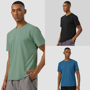 Fabricantes de ropa Logotipo personalizado Hombres Entrenamiento Fitness Poliéster Camiseta Impreso Hombres Gimnasio Relax Fit Camiseta básica - Product Image 4