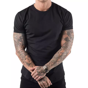 T-shirt d'entraînement de fitness grande taille pour hommes de couleur noire unie avec logo personnalisé imprimé avec la technique tricotée tissée lavée vente en gros - Product Image 1