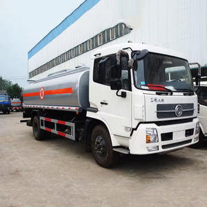 Capacidad <span class=keywords><strong>de</strong></span> aceite diésel 12000 litros <span class=keywords><strong>4000</strong></span> <span class=keywords><strong>galones</strong></span> 4x2 8x4 <span class=keywords><strong>camión</strong></span> <span class=keywords><strong>cisterna</strong></span> <span class=keywords><strong>de</strong></span> reparto <span class=keywords><strong>de</strong></span> aceite <span class=keywords><strong>combustible</strong></span> usado para la venta - Product Image 4