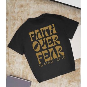 Camiseta FOXA Faith Over Fear de manga corta para hombre, 100% algodón, camiseta gráfica inspiradora, Isaías 41:10 - Product Image 5