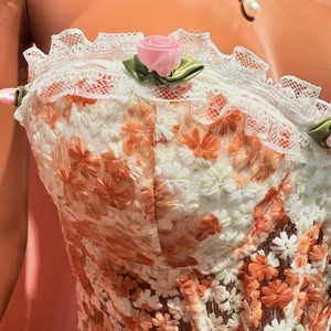 Nuevo Conjunto de <span class=keywords><strong>Falda</strong></span> y Top Corsé de Encaje Floral para Mujer, <span class=keywords><strong>con</strong></span> Decoración de Rosas 3D, Top Bustier Sexy <span class=keywords><strong>con</strong></span> <span class=keywords><strong>Falda</strong></span> de Forro Polar - Product Image 4