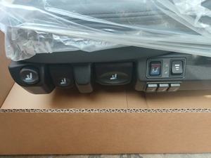 SW ISRI NTS1 Siège de camion réglable et personnalisable Siège de conducteur ergonomique de qualité supérieure pour usage intensif - Product Image 6