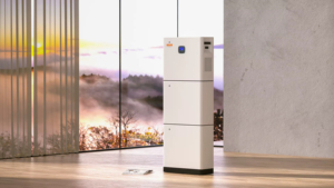 Batterie de stockage d'énergie LiFePO4 empilable 51,2 V 100 Ah 5,12 kWh avec 6000 cycles pour système d'éclairage d'urgence - Product Image 5