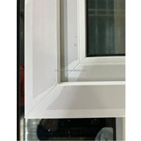 Fenêtre à battant en PVC résistant aux ouragans, taille 37*38, design moderne pour villas résidentielles de luxe