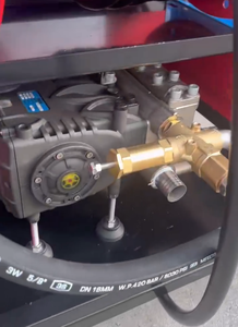 Macchina <span class=keywords><strong>per</strong></span> la pulizia dell'acqua fredda da 15kw <span class=keywords><strong>per</strong></span> disostruzione di <span class=keywords><strong>tubi</strong></span> fino a 12 pollici di diametro - Product Image 2