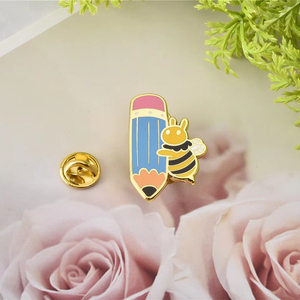 <span class=keywords><strong>Pins</strong></span> de Metal Personalizados em Formato de Animais para Roupas, Moletons, Chapéus – <span class=keywords><strong>Pins</strong></span> de Lapela Criativos e Fofos em Branco para Atacado – <span class=keywords><strong>Pins</strong></span> de Esmalte de Abelha - Product Image 1