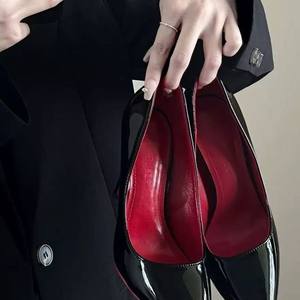 รองเท้าส้นสูงหัวแหลมสไตล์หวานซ่อนเปรี้ยวสำหรับผู้หญิง ดีไซน์โบว์สีนู้ดโทนฤดูใบไม้ร่วง ส้นเข็ม  สำหรับสาวๆ ที่ชอบความเรียบหรู - Product Image 4