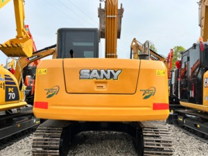 รถขุดไฮดรอลิกแบบตีนตะขาบ Sany SY95C มือสอง ปี 2024 เครื่องยนต์มิตซูบิชิ พร้อม PLC แบริ่ง เกียร์ปั๊ม มอเตอร์ และเกียร์บ็อกซ์ 7 ตัน ลดราคาพิเศษ - Product Image 2