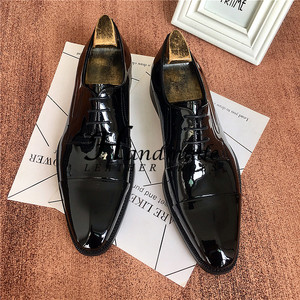 Chaussures Oxford de ville haut de gamme faites à la main pour hommes, en cuir véritable, à bout pointu, imperméables, avec motif brocart sculpté - Product Image 4