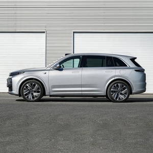 2025 Coche Híbrido de Alta Gama Más Vendido Lixiang L7 Li L7 ULTRA SUV Híbrido de Gran Espacio Gasolina-Eléctrico para Exportación - Product Image 4