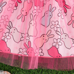 Ensemble de vêtements d'été deux pièces pour bébés filles, style actif, design élégant et décontracté, manches bouffantes, broderie, motif lapin imprimé - Product Image 6