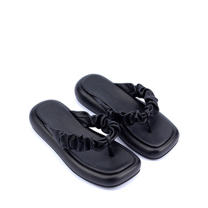 2023 Custom Manufacturer Design Women Flat Slides Outdoor Walking comode pantofole leggere pantofole da spiaggia da ragazza - Product Image 4