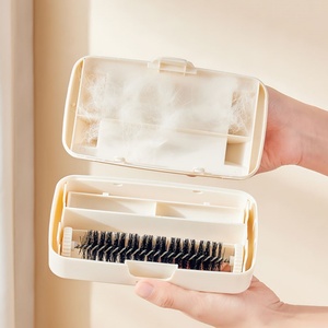 Brosse anti-peluches pour articles ménagers, brosse magique pour enlever les poils d'animaux, brosse de nettoyage pour draps, tapis, meubles et vêtements - Product Image 5