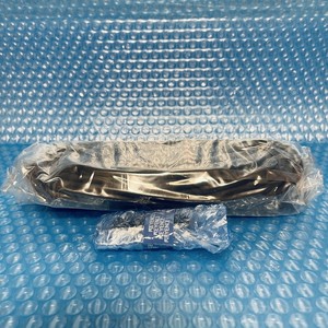 KEYENCE GS-11P10 Safety <b>Door</b> <b>Sensor</b> Non-contact Standard Type New - Product Image 3