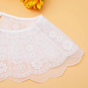 Venta al por mayor de encaje bordado con cuello desmontable de malla floral vintage cuello falso para mujeres y niños ropa vestidos y suéteres - Product Image 4