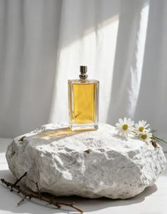 Spray Corporal Ecológico de Lujo de Marca de Alta Gama Hecho en Fábrica con Fragancia Floral y Frutal Natural de Larga Duración - Product Image 4