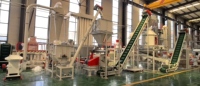 Ligne complète de production d'aliments pour volailles de petite taille pour ferme, moulin à marteaux pour aliments de bétail et de poulet