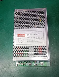 Convertidor de energía de onda sinusoidal pura de 750W, 12V a 220V, 50Hz, M166 - Product Image 4