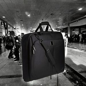 Bolsa de Viaje Multifuncional Impermeable de Nailon Ligero de Alta Calidad al por Mayor, Bolsa de Ropa Personalizada - Product Image 3