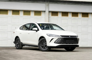 BYD Qin PLUS DM-i 2026, Sedán Compacto con Autonomía EV de 128 km, Híbrido Enchufable, Bajo Consumo de Combustible, Disponible en Stock, Admite Compras al por Mayor - Product Image 5
