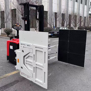 Carrello Elevatore Elettrico SNSC con Pinza Refrigerante e Posizionatore, Capacità 1500kg - Product Image 2