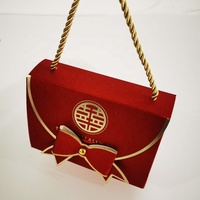 Mini boîte cadeau de mariage en origami rouge pour bonbons, chocolats, friandises, élégante en cuir et papier avec un design gaufré en feuille UV
