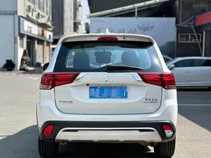 รถ SUV หรูหรา สภาพดี ใช้เชื้อเพลิงเบนซิน มิตซูบิชิ เอาท์แลนเดอร์ ปี 2021 รุ่นปรับโฉม เครื่องยนต์ 2.0 ลิตร เกียร์อัตโนมัติ ขับเคลื่อนสองล้อ รุ่นสมูท เอดิชั่น - Product Image 5