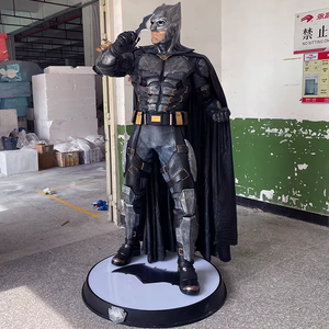 Estatua de Superhéroe Personalizada - Escultura de Fibra de Vidrio de <span class=keywords><strong>Batman</strong></span>, Spider-Man y <span class=keywords><strong>Hulk</strong></span> para Decoración Comercial - Product Image 3