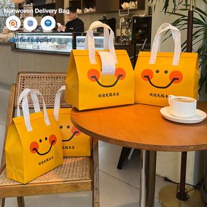 <b>Customized</b> Logo Recyclable Non Woven Disposable Thermal Cooler Bag Aluminum Foil Lining for Food Delivery Chocolate Bread - Product Image 1