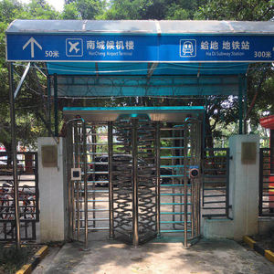 Les tourniquets pleine hauteur sont généralement installés à l'extérieur, mais aussi à l'intérieur. - Product Image 5